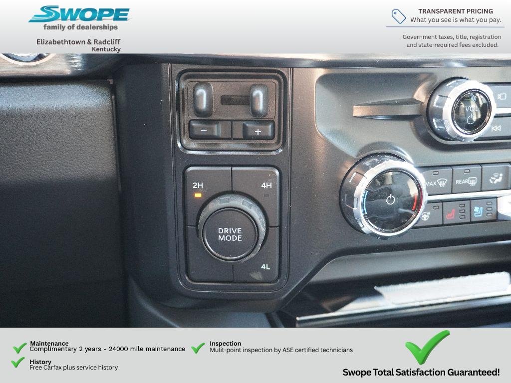 Used 2025 Glacier Gray Metallic TriCoat Ford LARIAT image 26