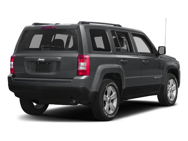 Used 2017 Granite Crystal Metallic Clearcoat Jeep Sport image 2