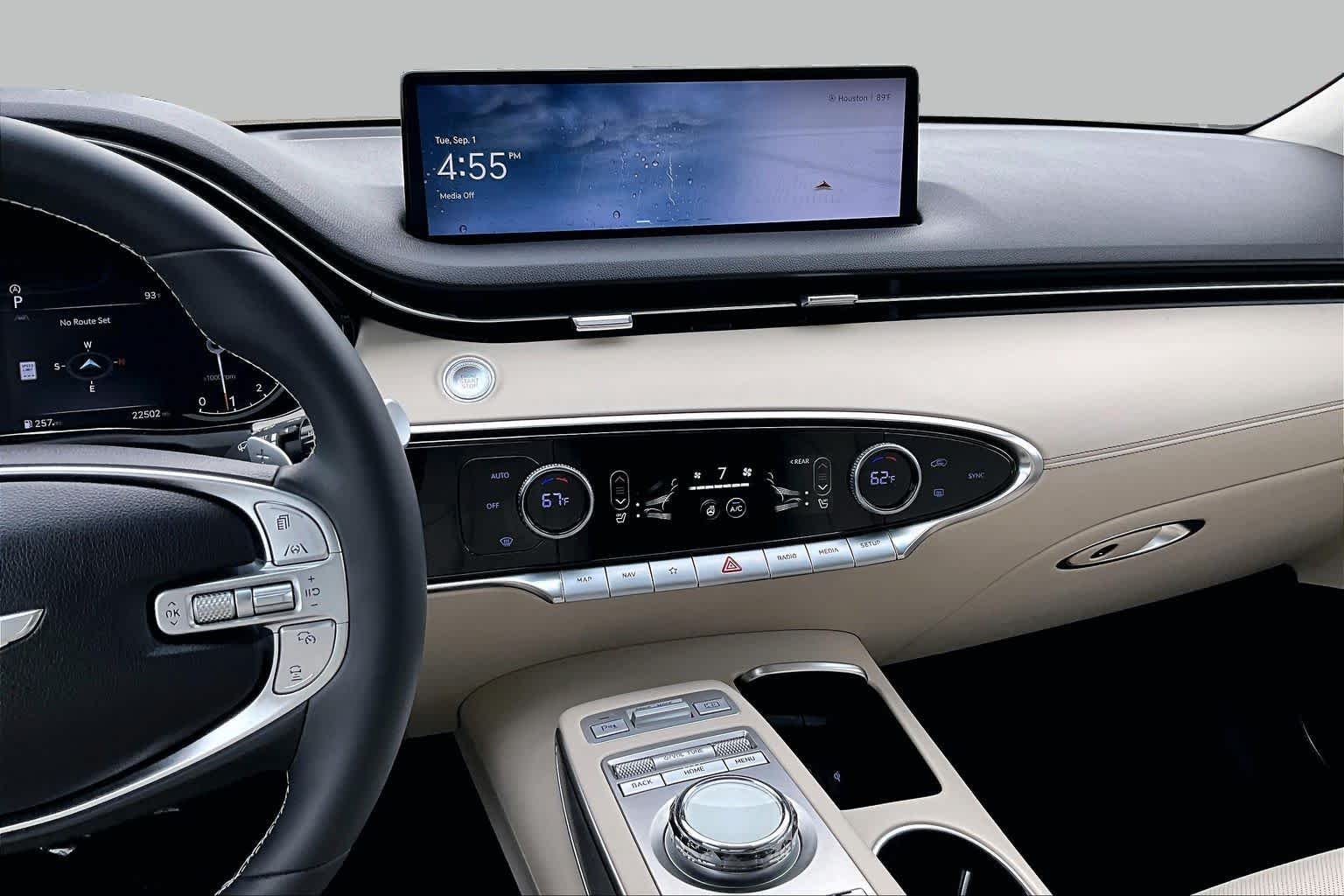 Pre-Owned 2024 Genesis GV70 2.5T