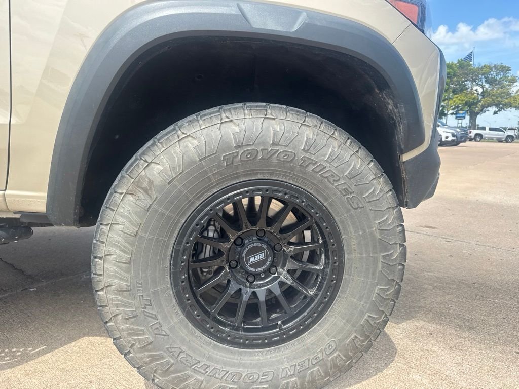 Used 2023 Sand Dune Metallic Chevrolet Trail Boss image 4