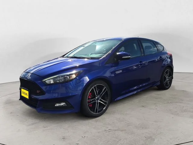 2015 Ford Focus 5 Door Hatch ST's photo
