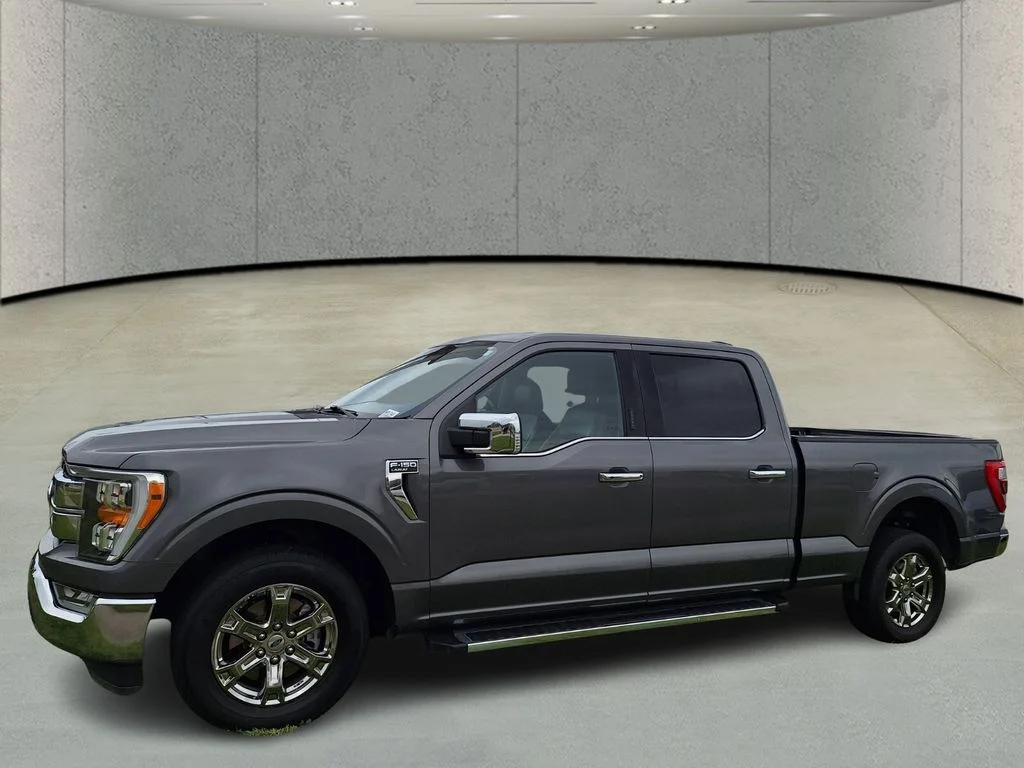 2023 Ford F-150 Lariat SuperCrew 5-1/2 Box's photo