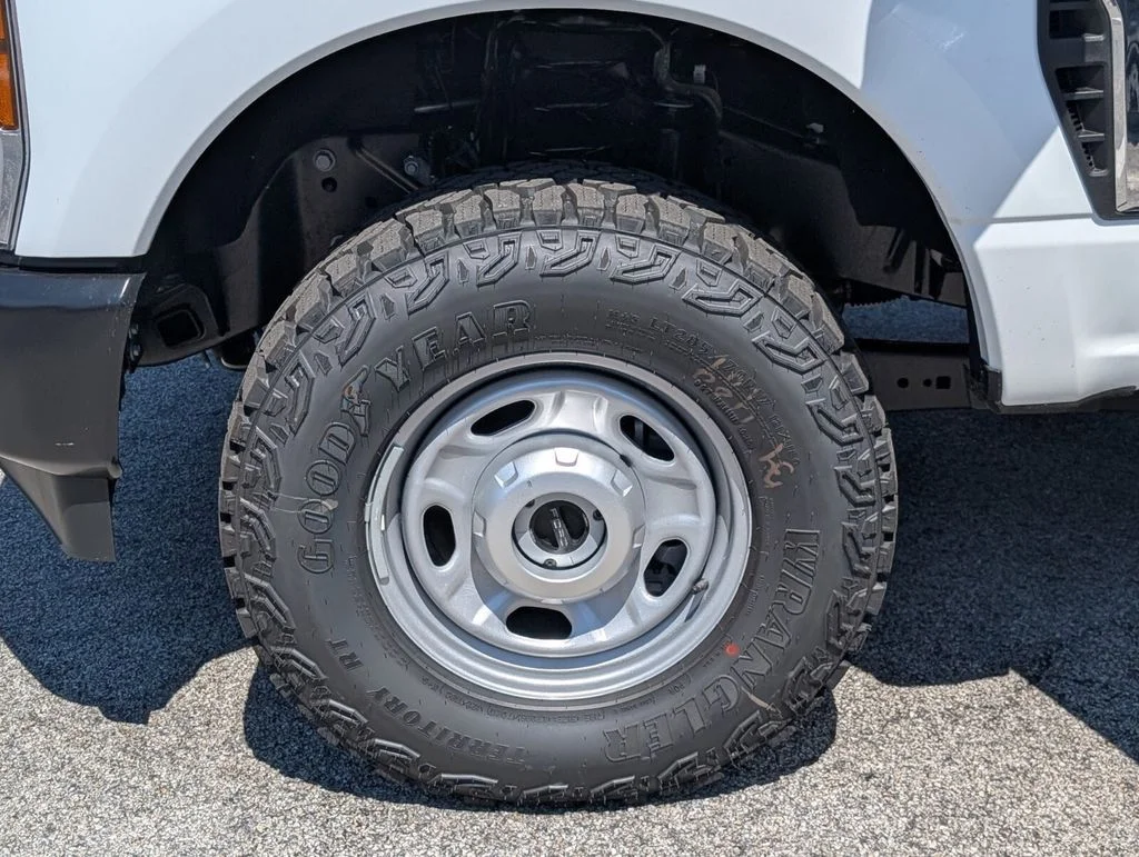 New 2026 White Ford XL image 13