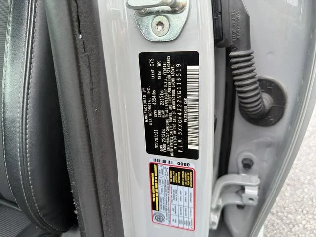 Used 2022 Gray Kia GT-Line image 33