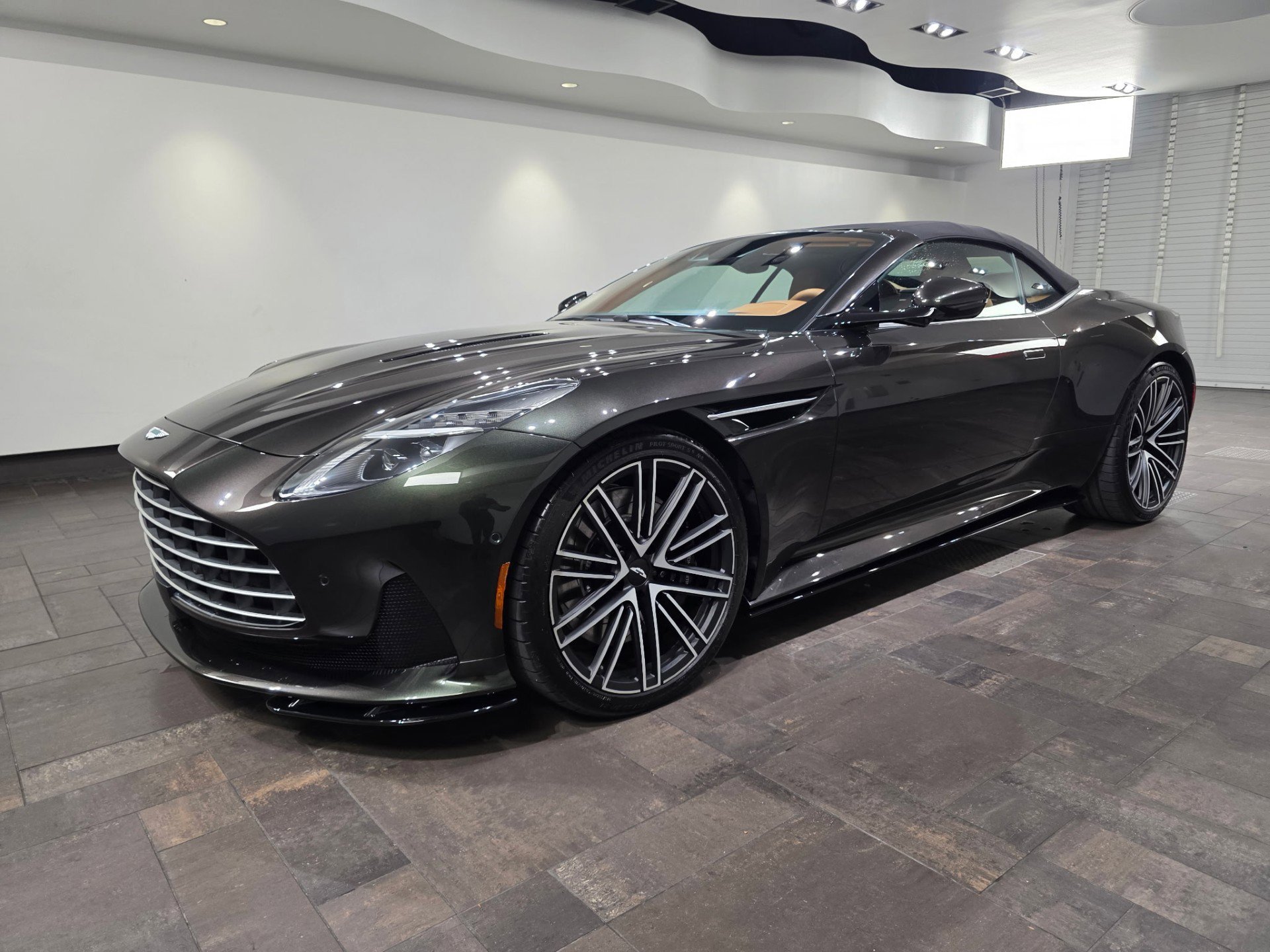 New 2026 Minotaur Green Aston Martin Volante image 23