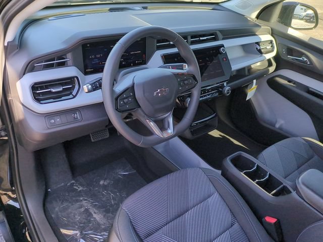 2027 Chevrolet Bolt LT - Photo 11
