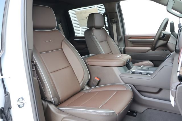2026 GMC Sierra 3500HD Denali - Photo 23
