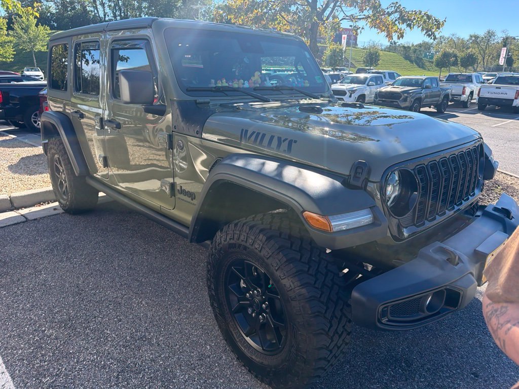 Used 2025 Green Jeep Willys image 1