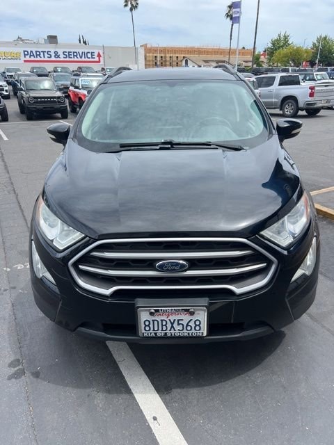 Used 2018 Black Ford SE image 3