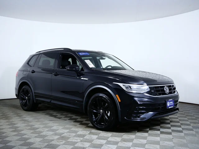 2024 Volkswagen Tiguan SE R-Line Black