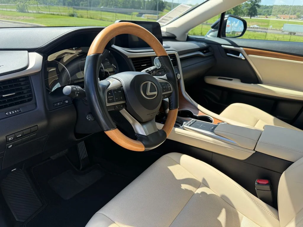 Used 2021 Black Lexus 350 image 4