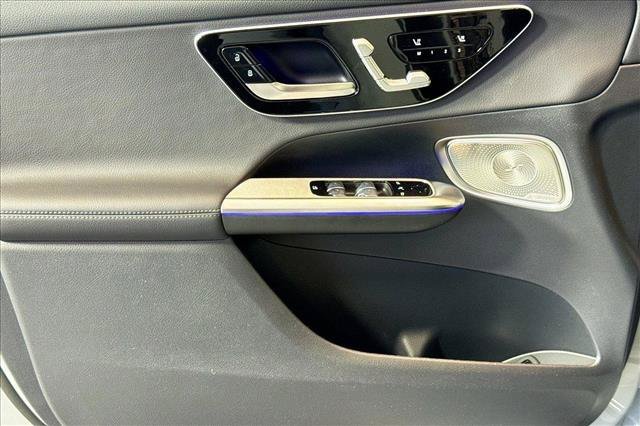 New 2026 MANUFAKTUR Alpine Grey Mercedes-Benz GLC 300 image 46