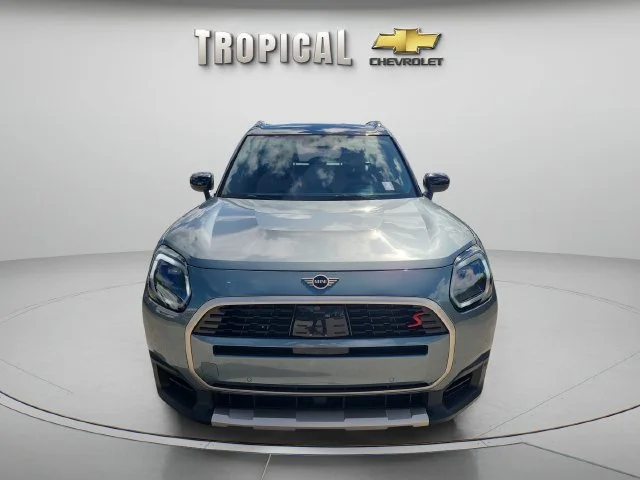 Used 2025 Green MINI S image 8