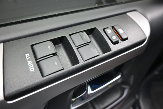 Used 2025 Blue Nissan SV image 13