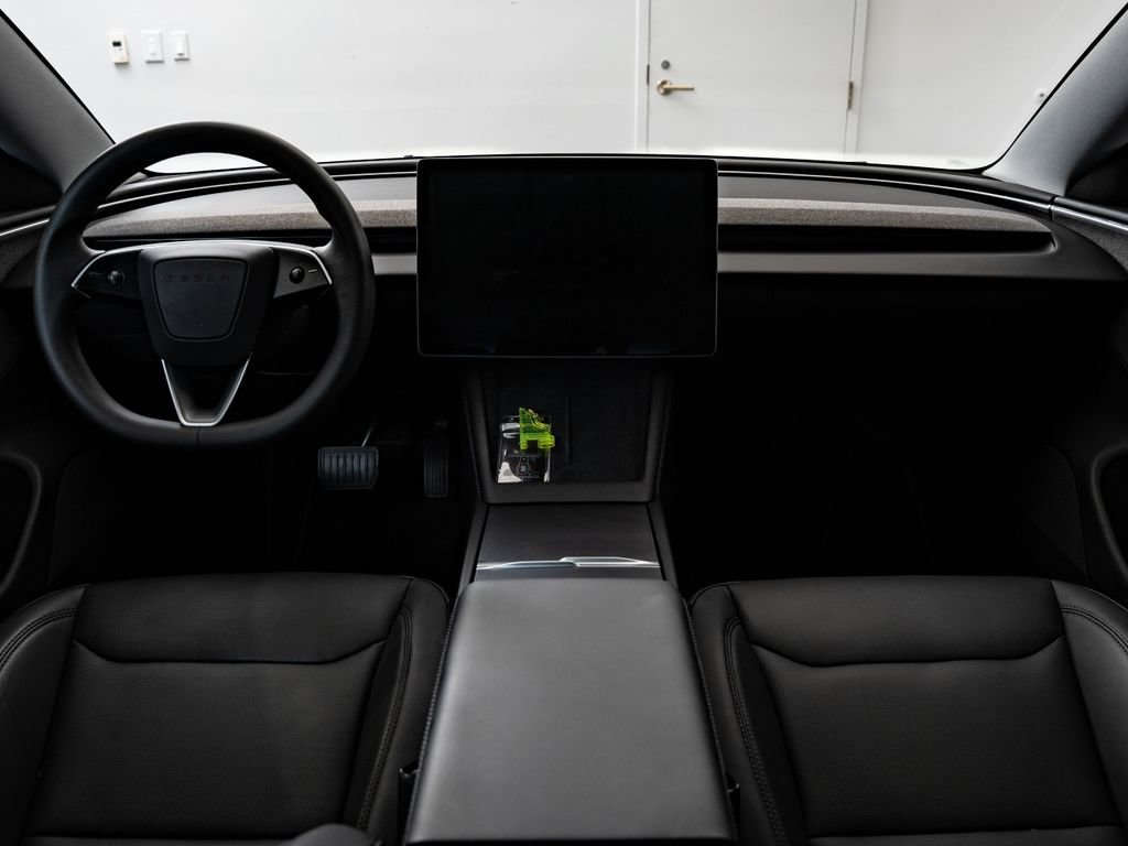 Used 2024 Stealth Gray Tesla  image 29