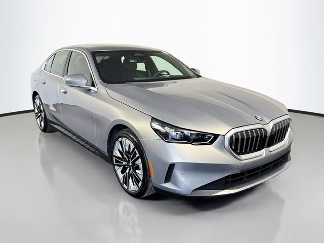 2026 BMW 5 Series 530i