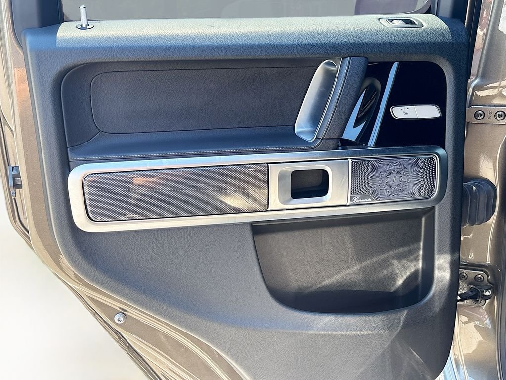 Used 2021 Indium Gray Metallic Mercedes-Benz G 550 image 17
