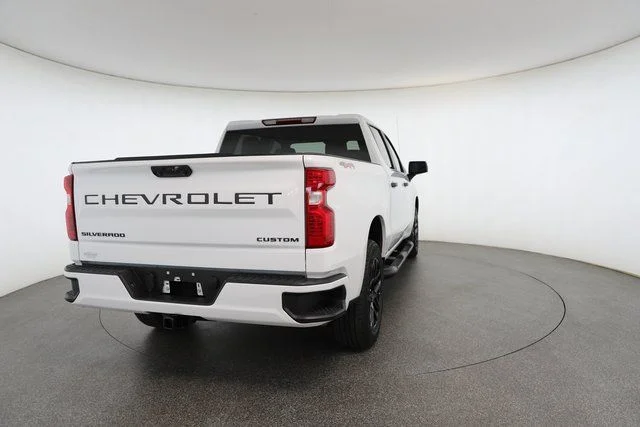 2023 Chevrolet Silverado 1500 Custom - Photo 15