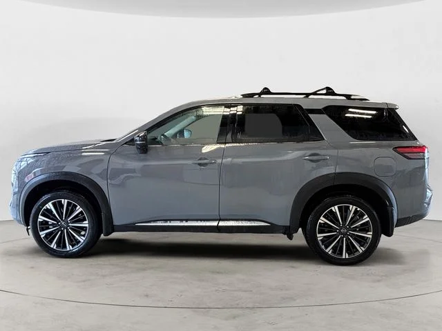 New 2026 Gray Nissan Platinum image 2