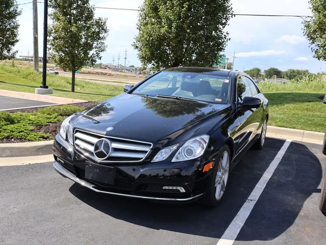 Pre-Owned 2010 Mercedes-Benz E 350