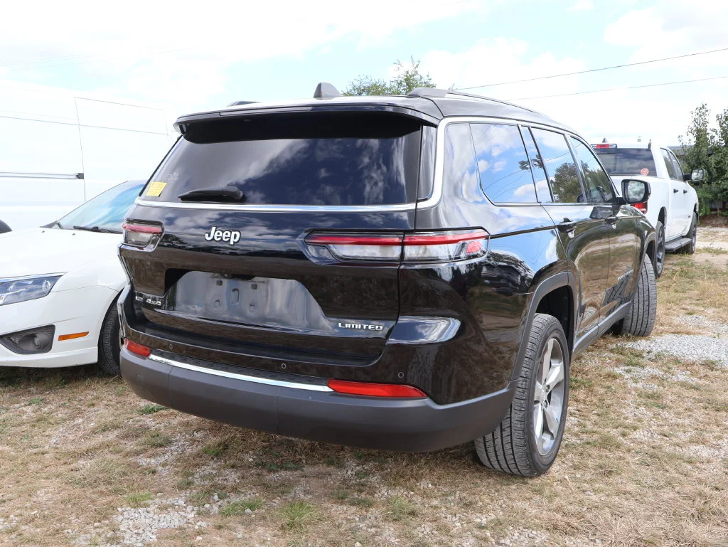 Used 2021 Black Jeep Limited image 16
