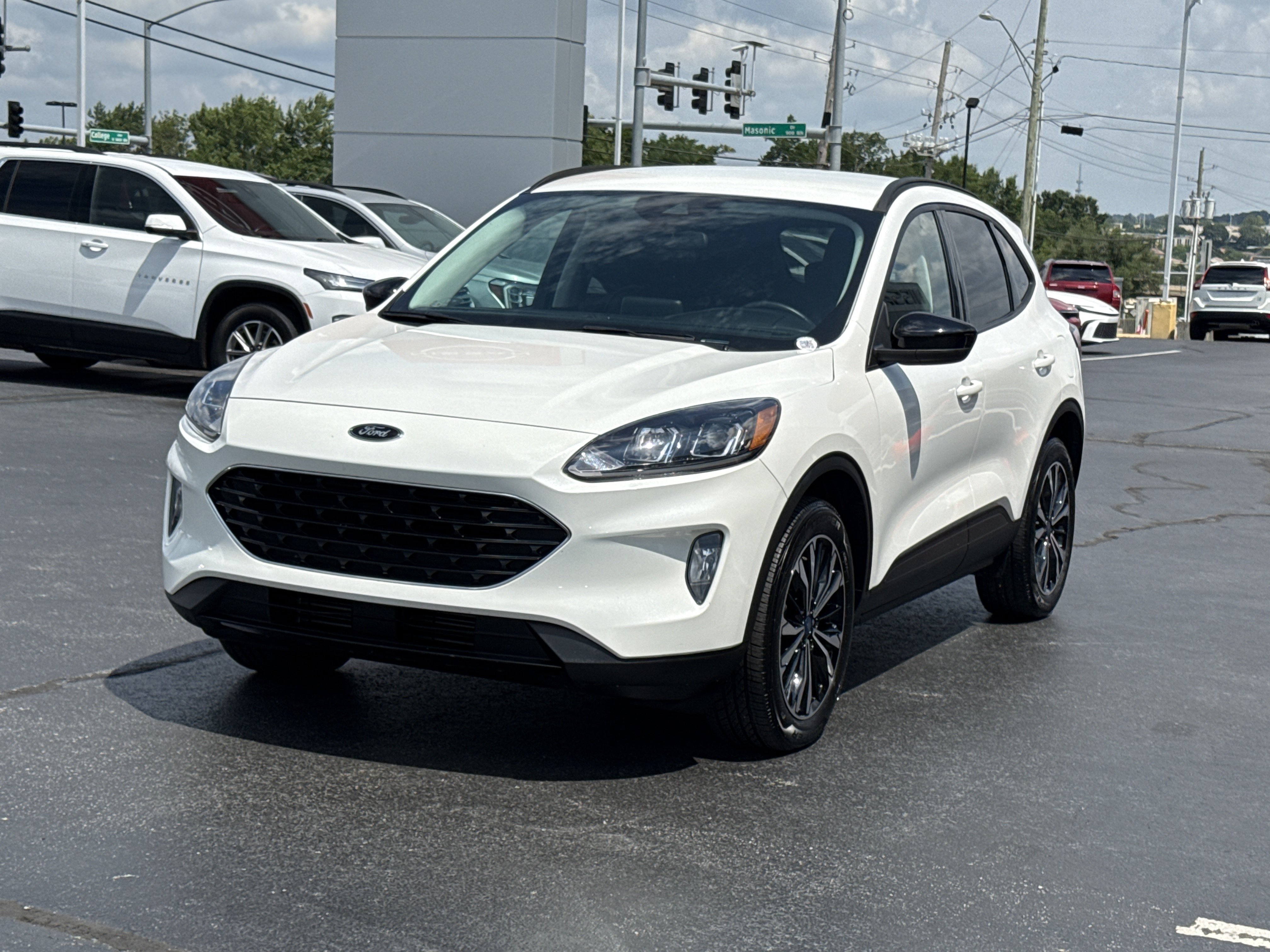 Used 2021 Iconic Silver Metallic Ford SEL AWD image 15