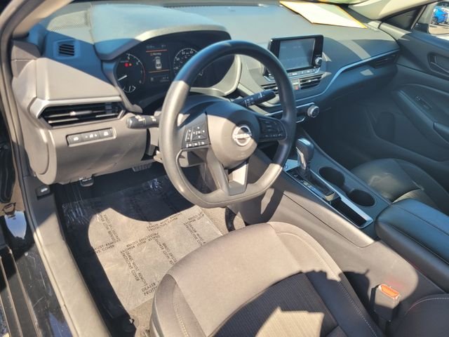 Used 2024 Black Nissan 2.5 S image 12