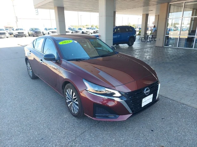 2025 Nissan Altima 2.5 SV