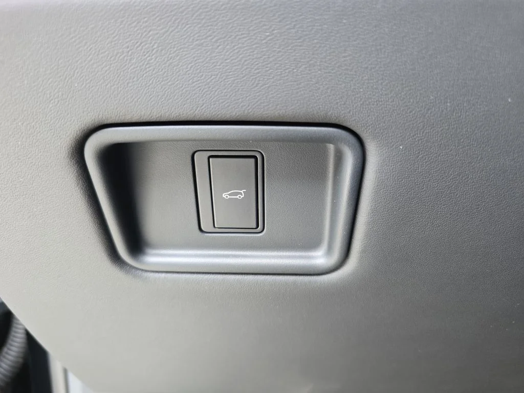 2025 Land Rover Range Rover SV - Photo 27