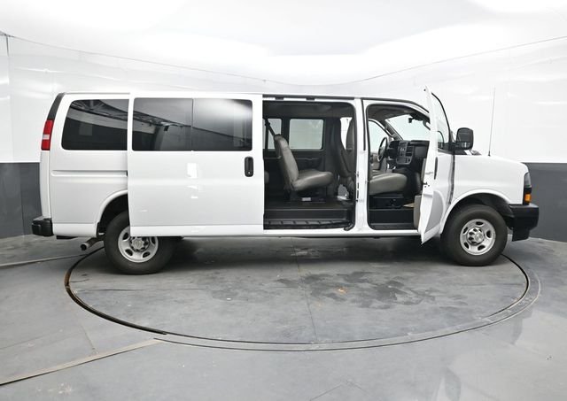 Used 2024 White Chevrolet LS image 48