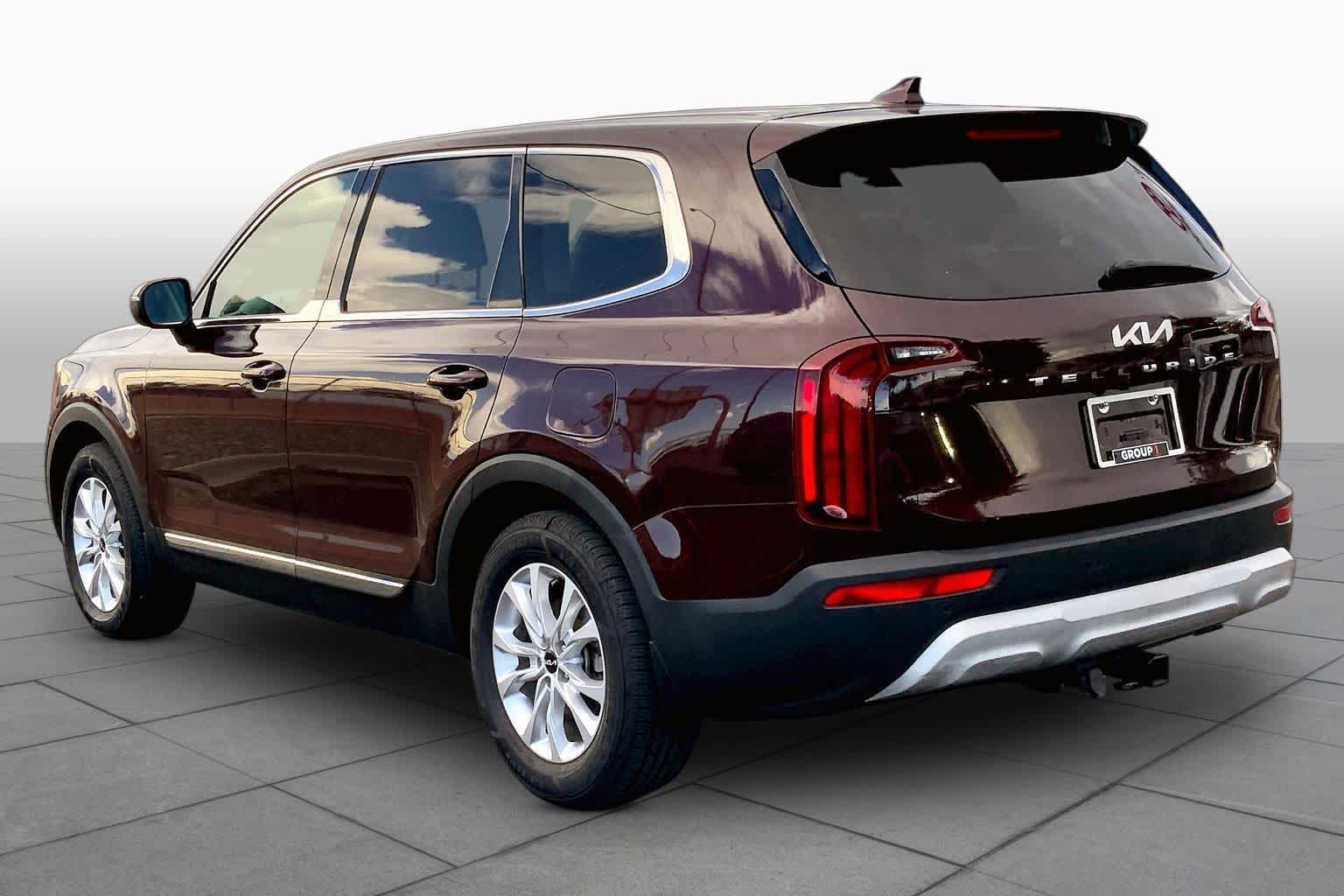 2022 Kia Telluride LX - Photo 11