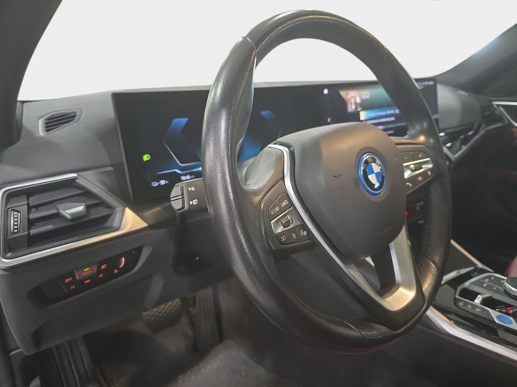 Used 2023 Jet Black BMW eDrive35 image 22