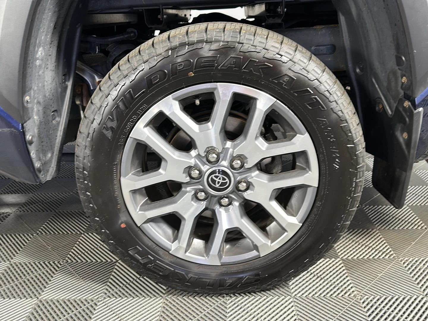 Used 2022 Blueprint Toyota Limited image 18