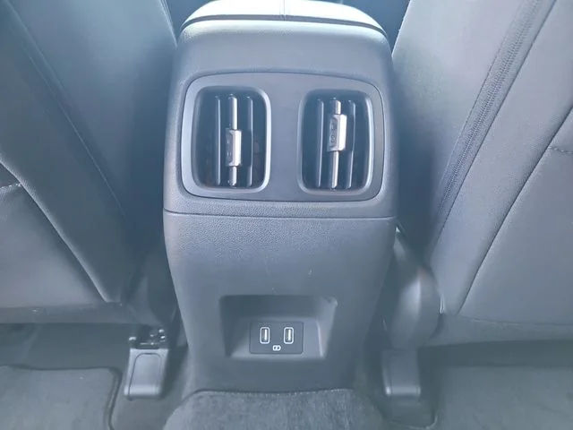 Used 2023 White Hyundai SEL image 16