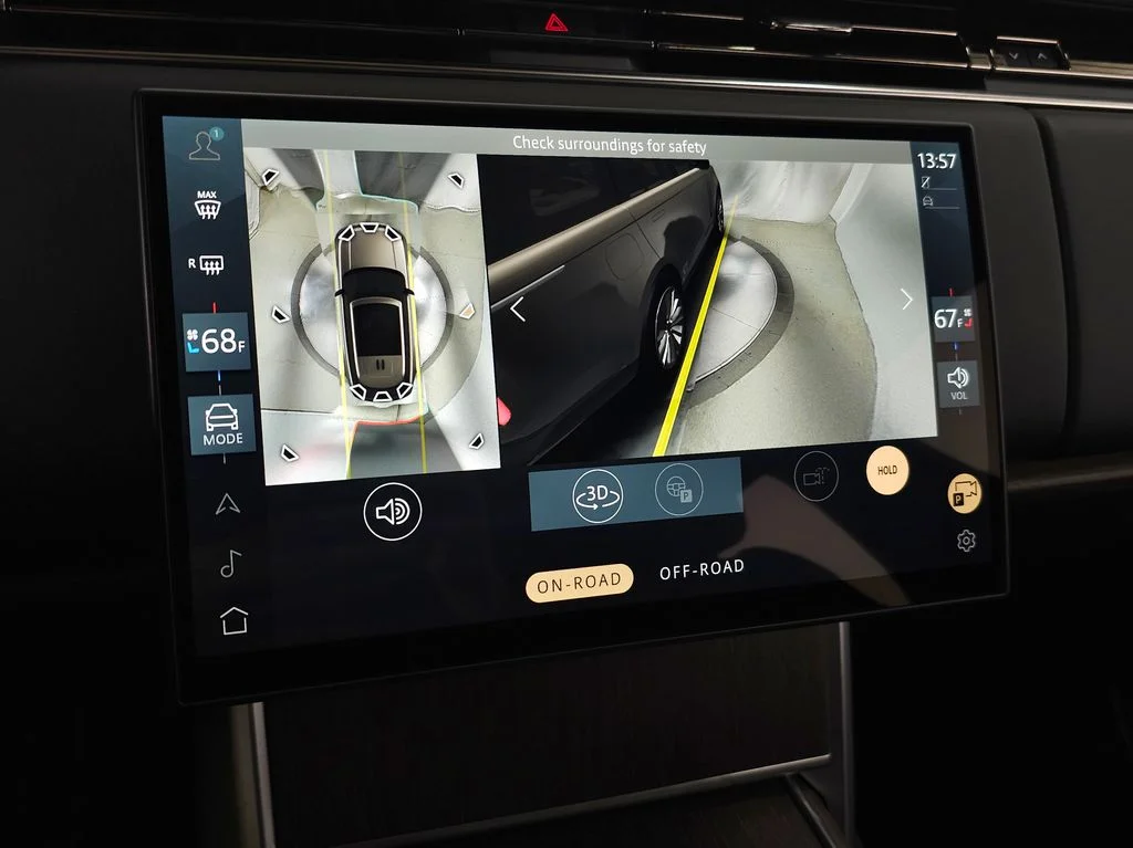 Certified Used 2025 Black Land Rover SE image 31