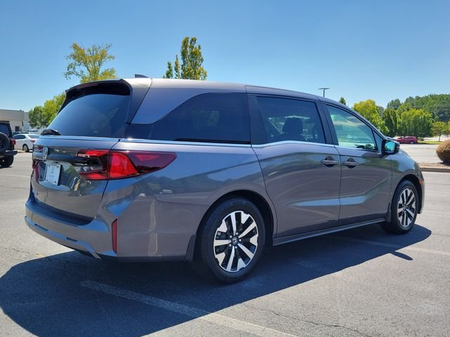 Certified Used 2026 Modern Steel Metallic Honda EX-L image 4