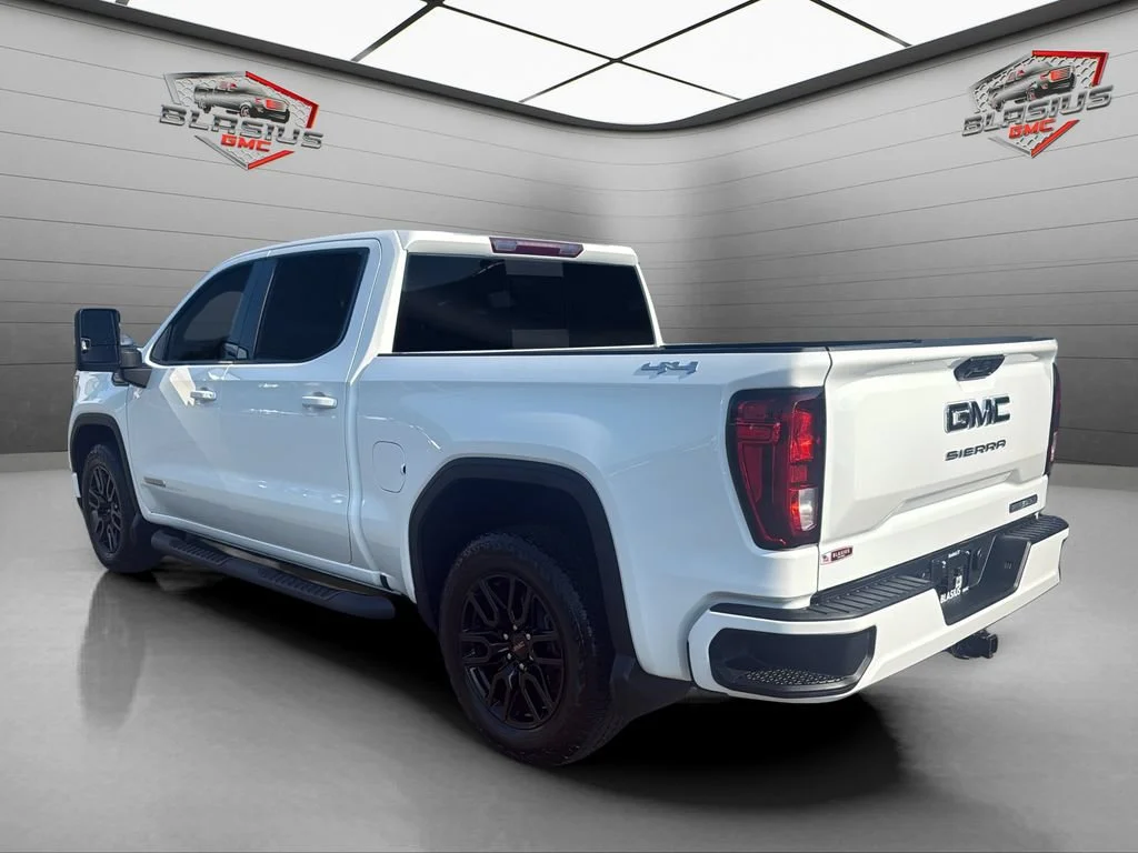 Used 2024 Summit White GMC Elevation image 3