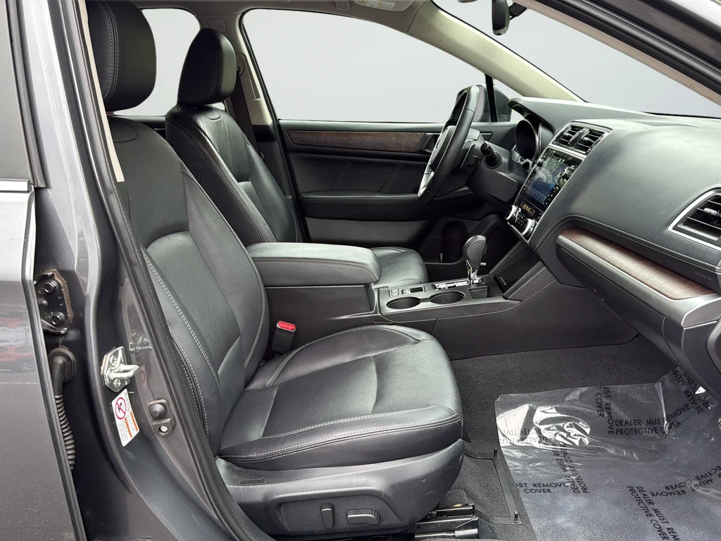 Used 2018 Gray Subaru 2.5i image 22