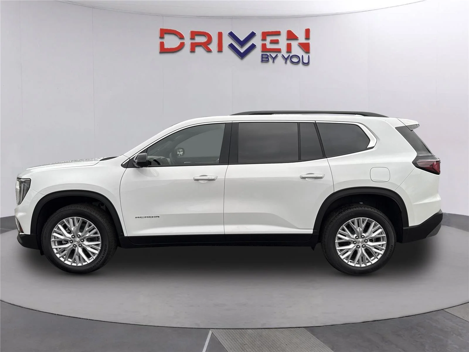 New 2026 Summit White GMC Elevation image 7