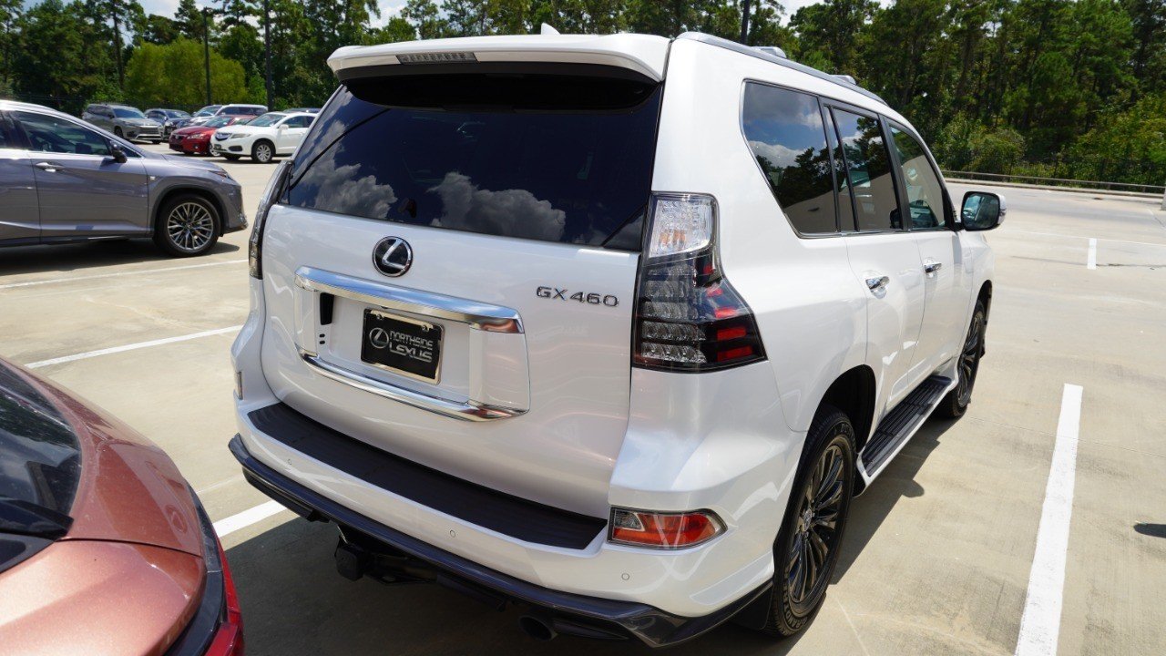 Certified Used 2023 White Lexus GX 460 Luxury image 6