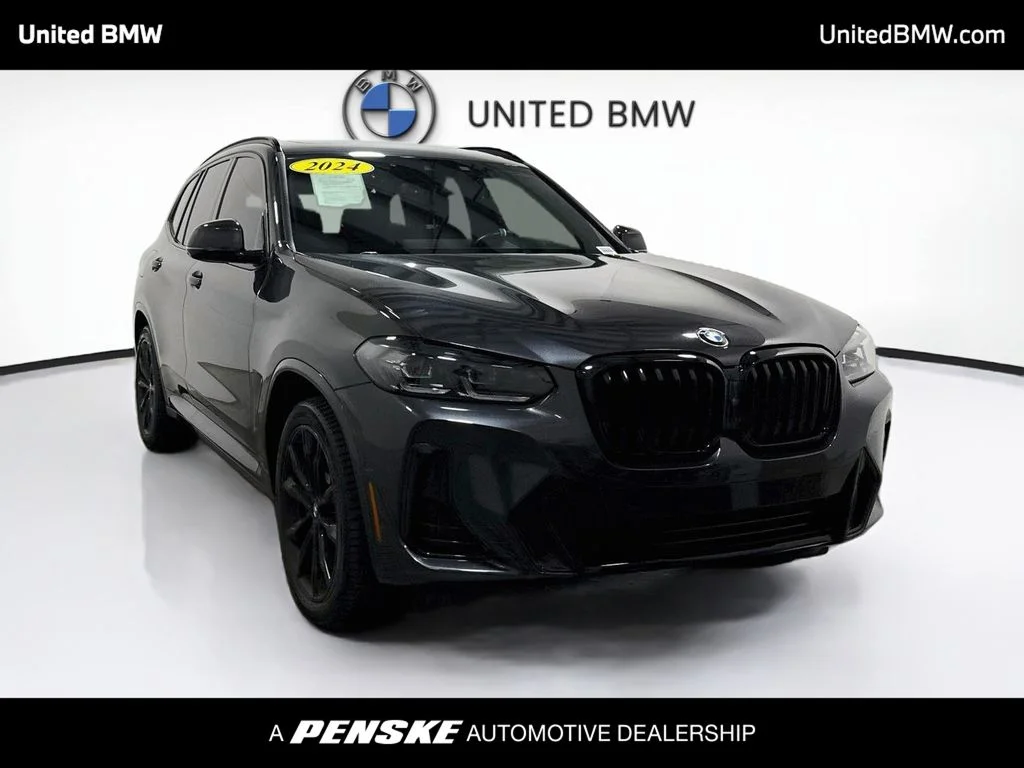 Certified Used 2024 Dark Graphite BMW xDrive30i image 3