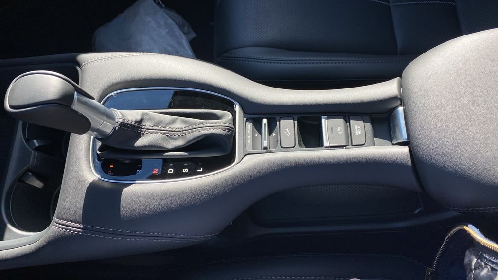 New 2027 Platinum White Pearl Honda EX-L image 19