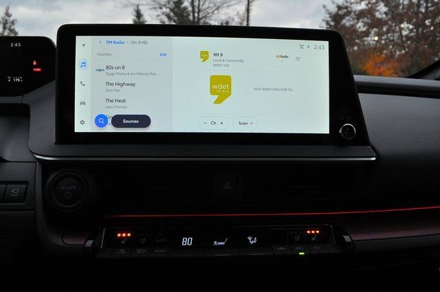 New 2026 Cutting Edge Toyota XSE Premium image 21