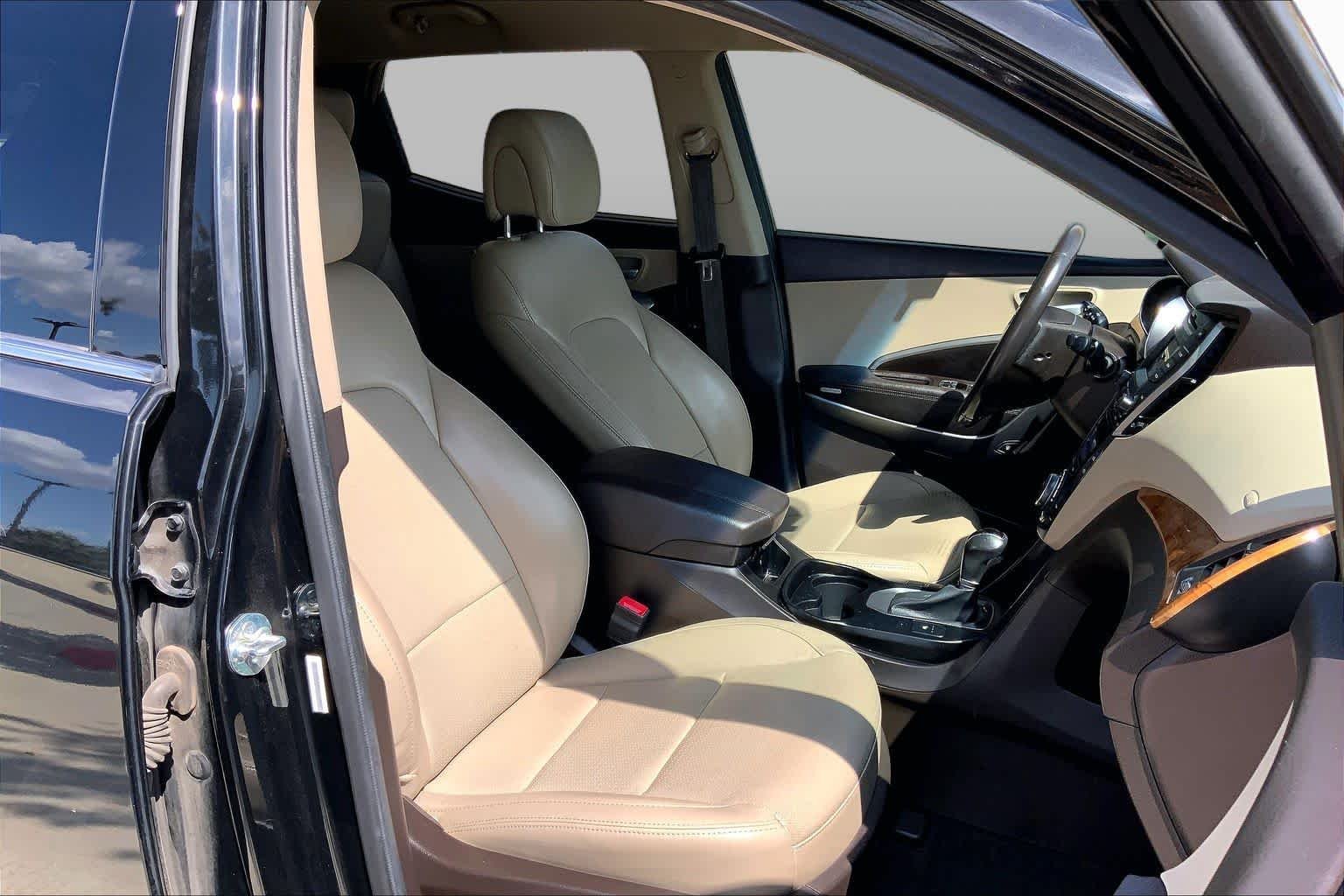 Used 2014 Twilight Black Hyundai  image 9