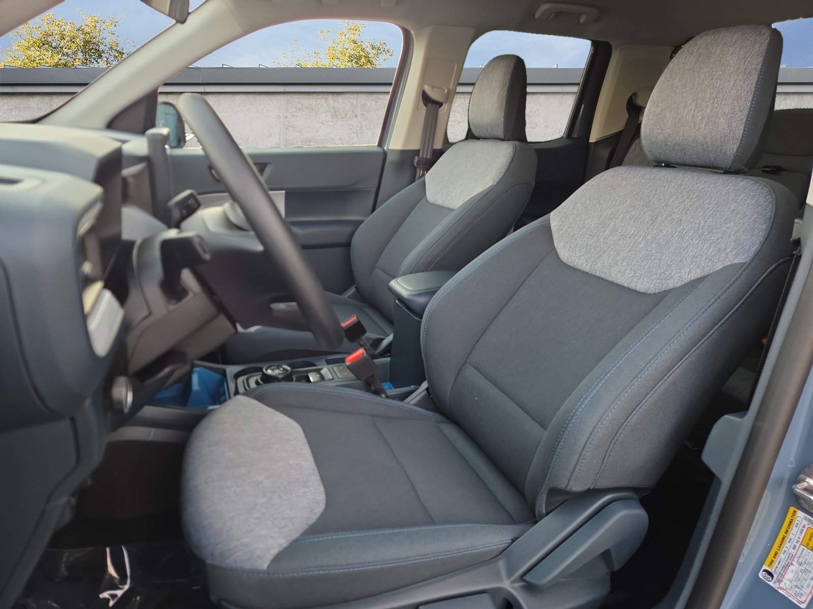 2025 Ford Maverick XLT - Photo 9