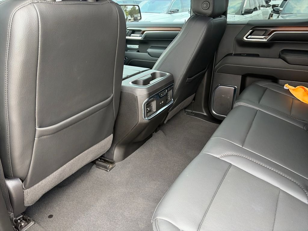 Used 2024 Black GMC Denali image 28