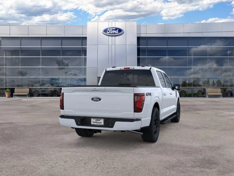 New 2026 Oxford White Ford XLT image 8