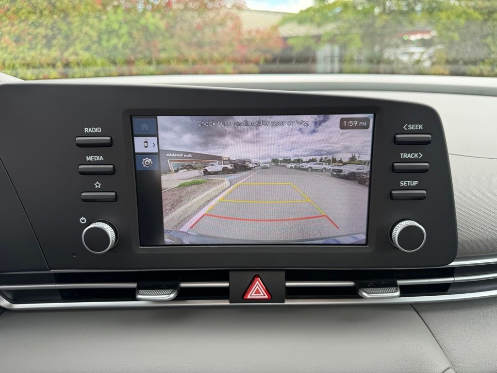 Used 2024 Abyss Black Hyundai SE image 21