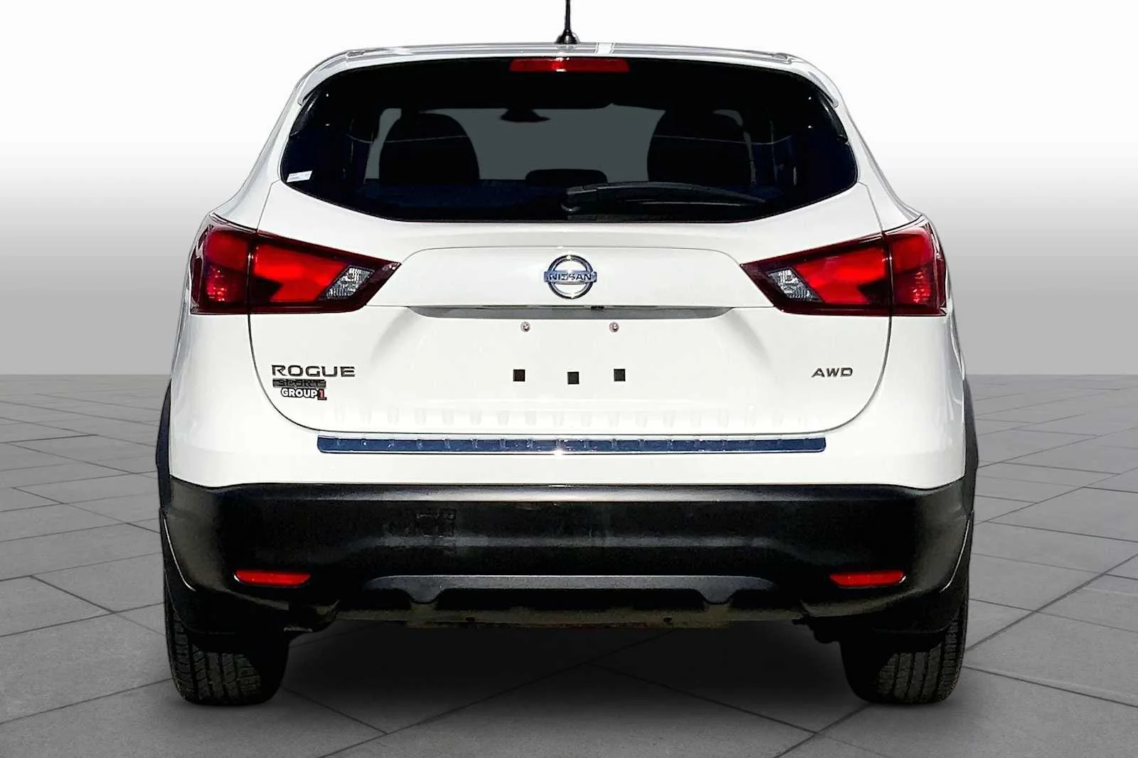 Pre-Owned 2017 Nissan Rogue Sport S