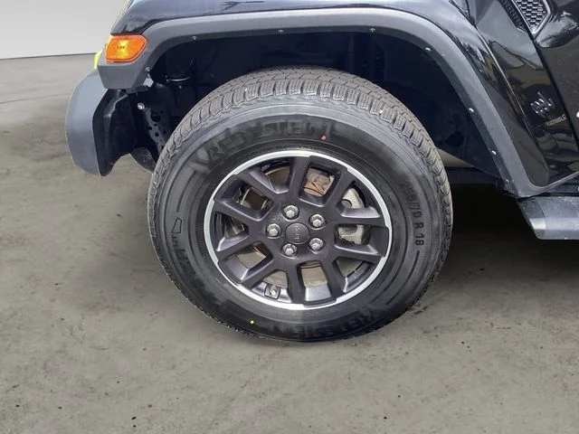 Certified Used 2023 Black Clearcoat Jeep Overland image 14